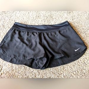 Women's Nike Shorts - Size Large